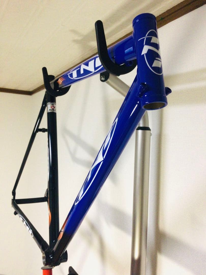 TNi アルミ&カーボン ロードバイクフレーム Corsa 未使用品 XL58❷