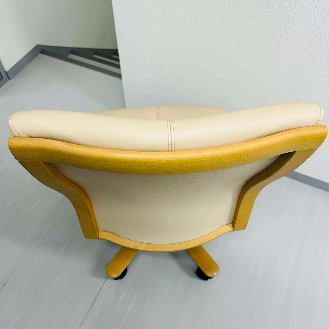 (高級 美品) カリモク デスクチェア XT5801