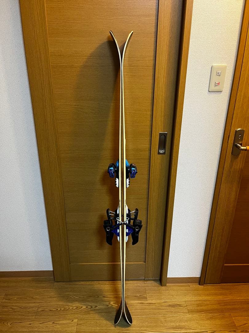 STRICTLY ADDIX 153 スキー板 黒