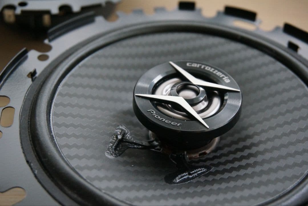 パイオニア　TS-F1640Ⅱ スピーカー &ジムニー用取り付けキット