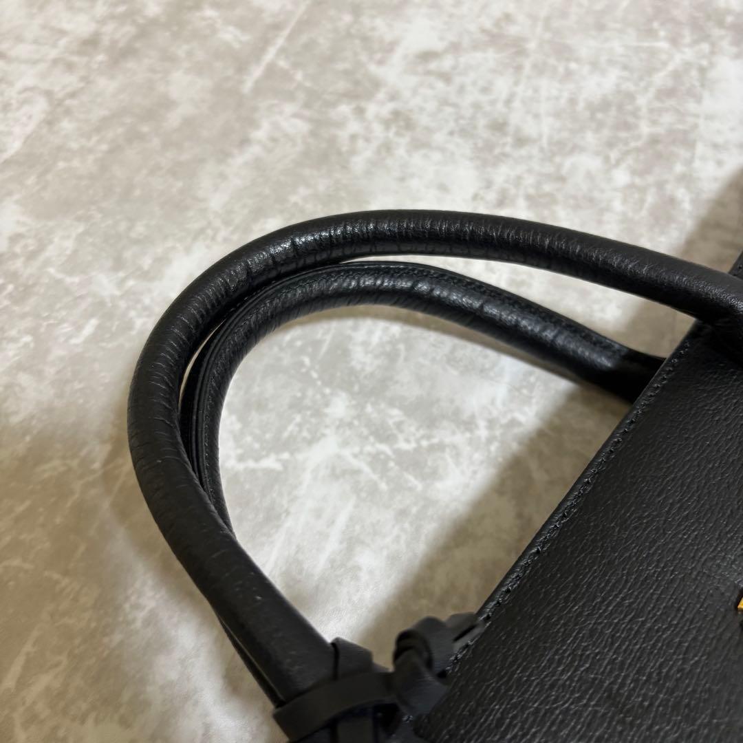 H21 Vivienne Westwood ビジネスバッグ　ブラック　チャーム付