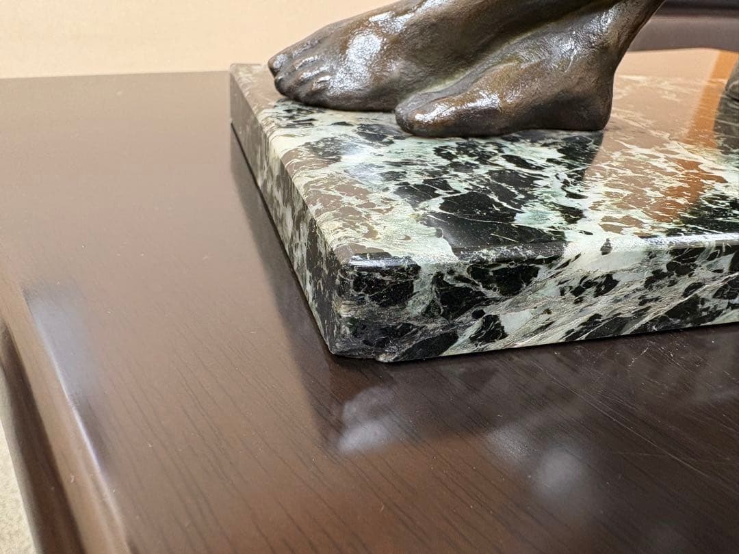 山本稚彦　ブロンズ像　「裸婦像」