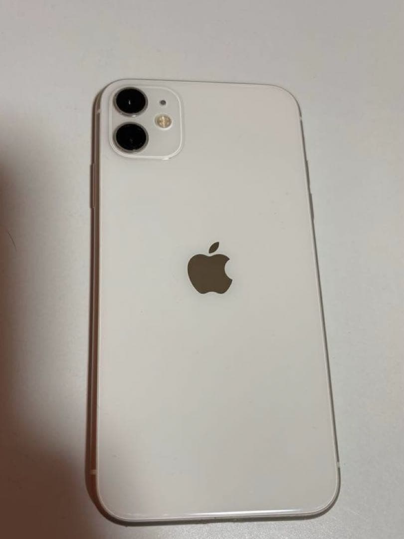 Apple iPhone 11本体　128GB ジャンク品　SIMフリー