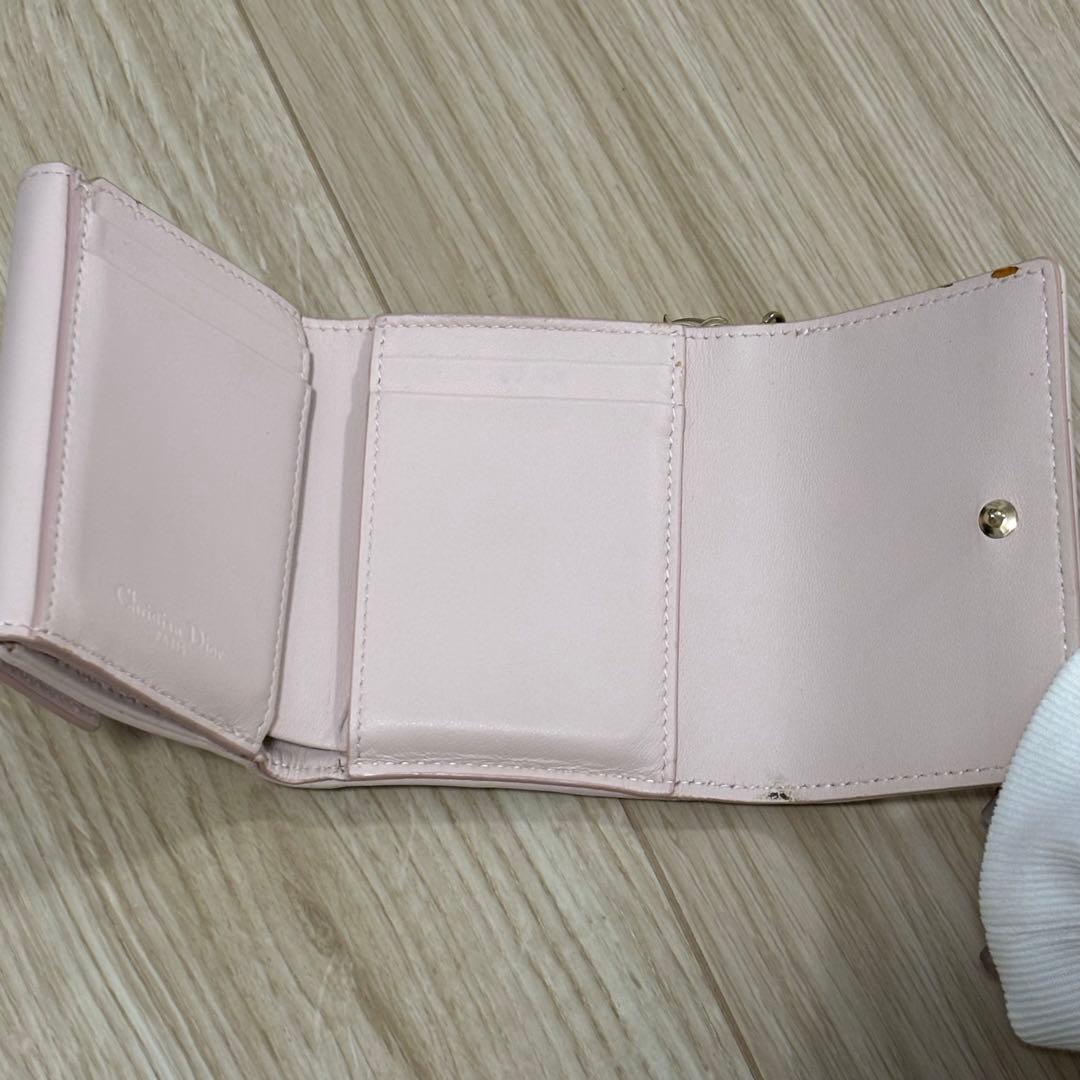 Lady Dior ピンクレザー 三つ折り財布