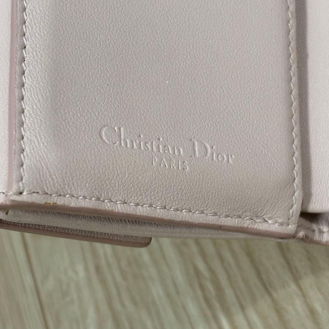 Lady Dior ピンクレザー 三つ折り財布