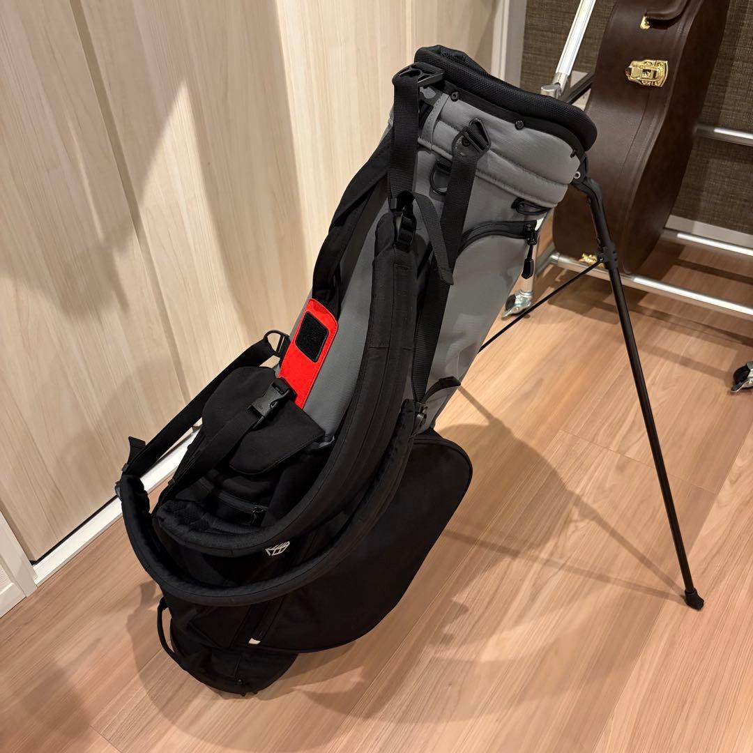 タイムセール中！Jones Rover Charcoal/Black/Red