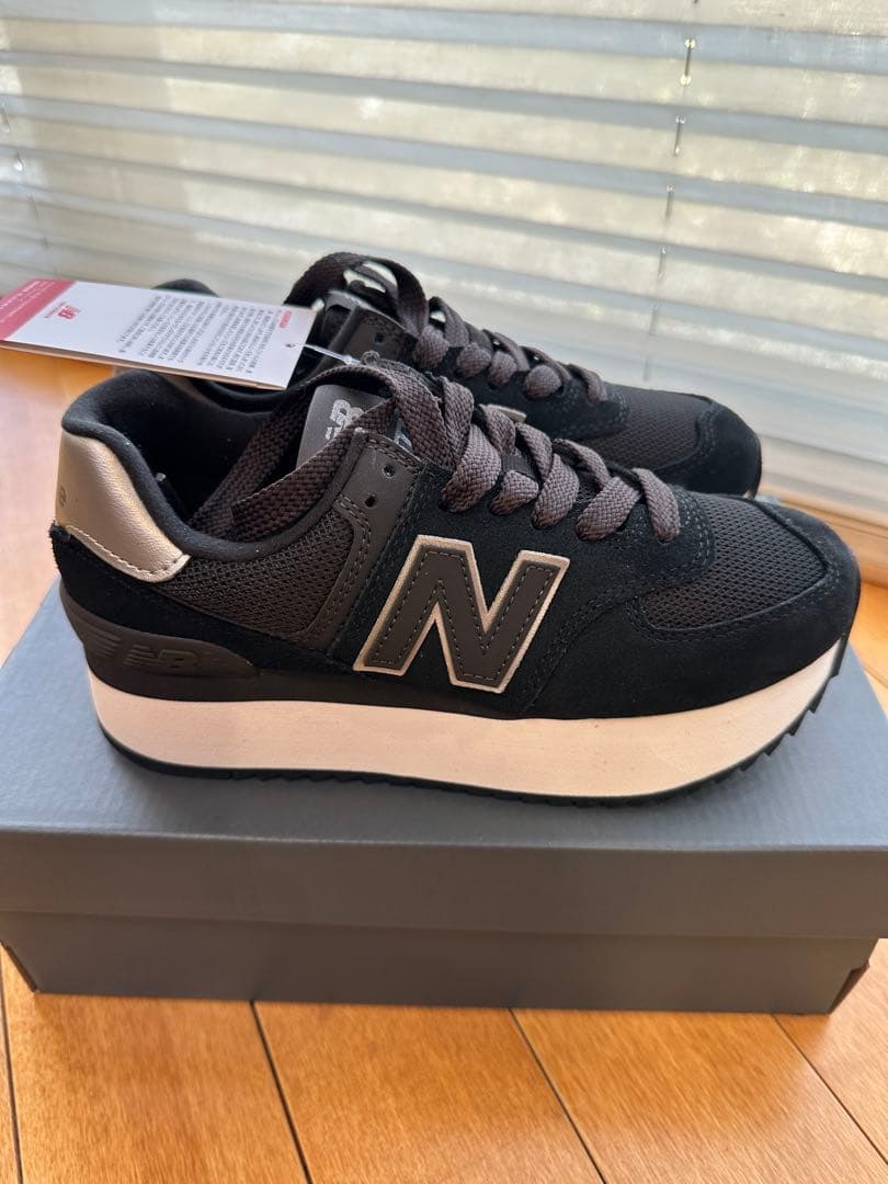 New Balance 厚底　WL574ZNJ