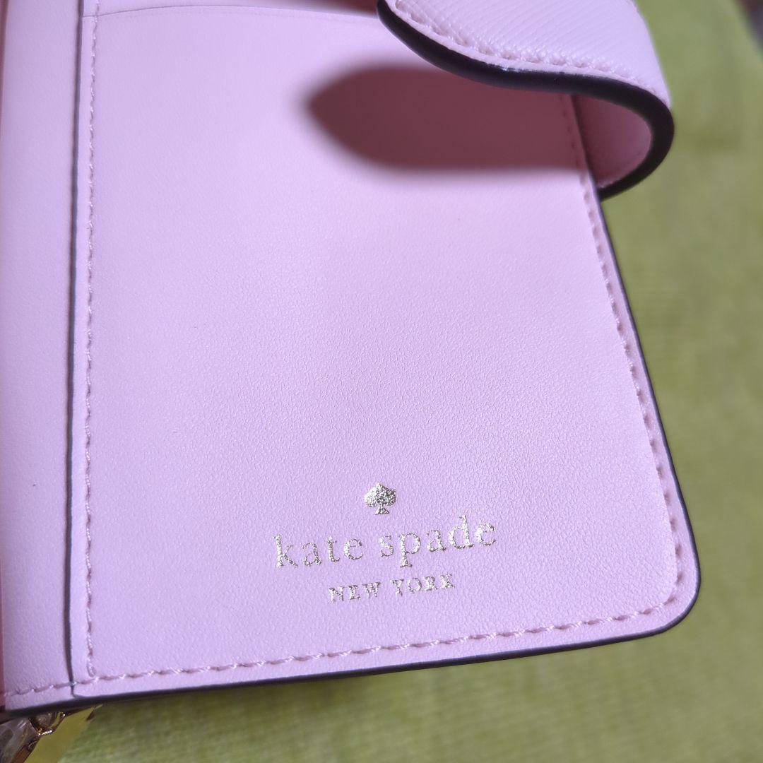 ぴ*様 箱付き新品未使用kate spade 花柄 二つ折り財布