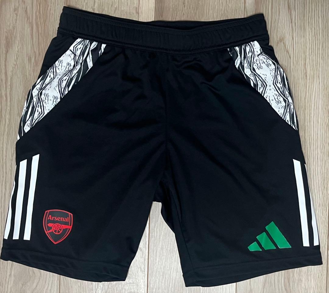 アーセナル　トレーニングショーツ　ショートパンツ　国内M相当　新品