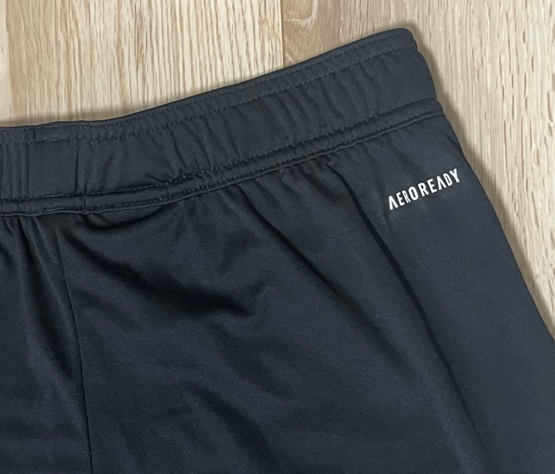 アーセナル　トレーニングショーツ　ショートパンツ　国内M相当　新品