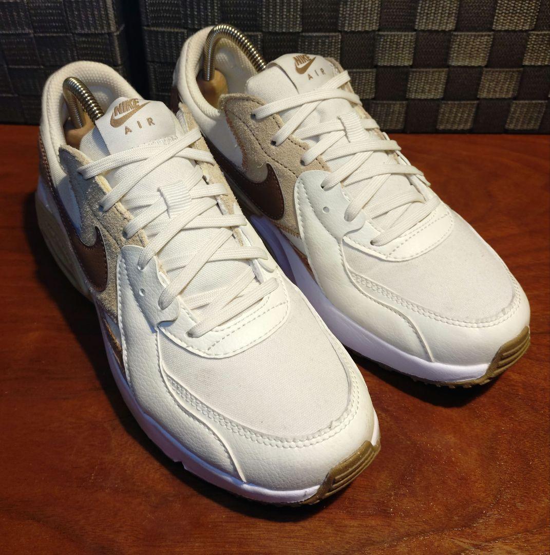 NIKE WMNS AIR MAX EXCEE CORK ナイキスニーカー☆美品