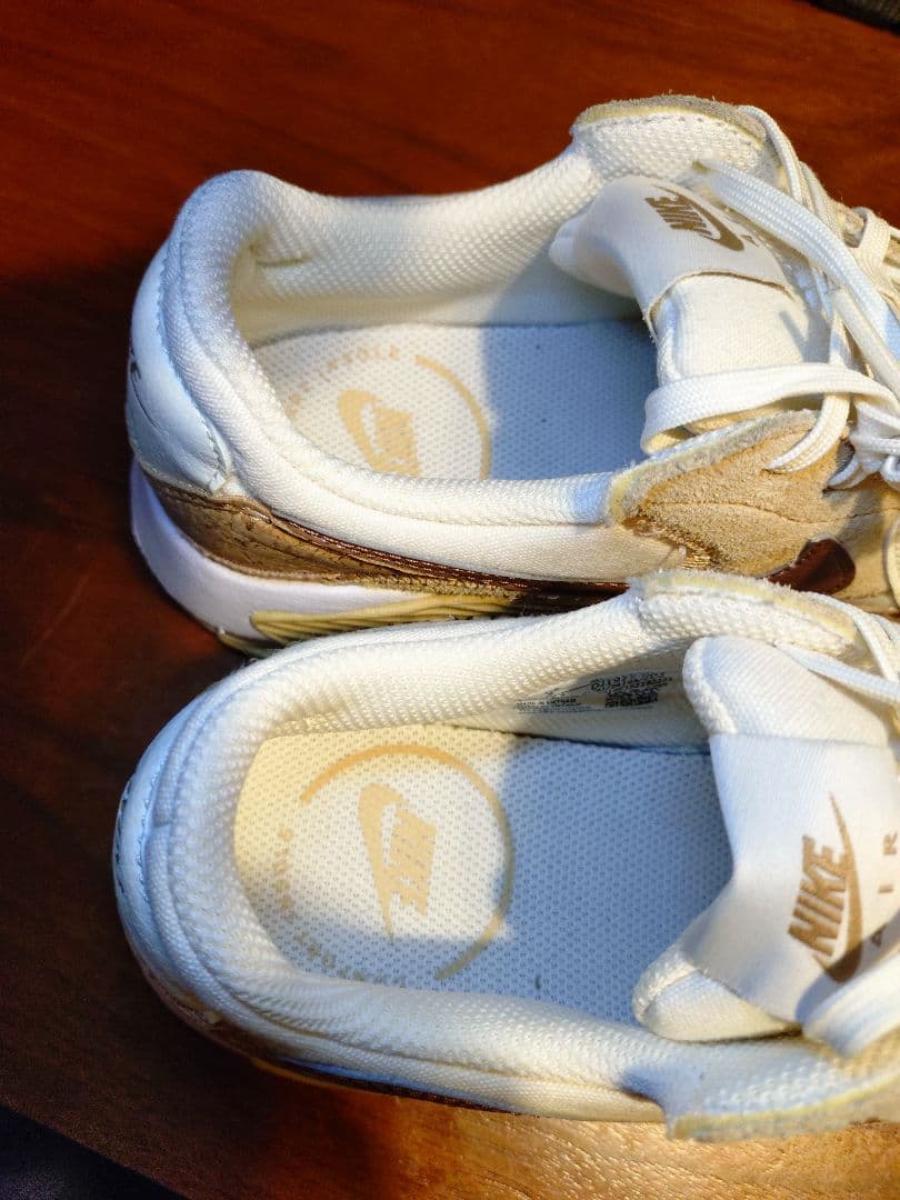 NIKE WMNS AIR MAX EXCEE CORK ナイキスニーカー☆美品