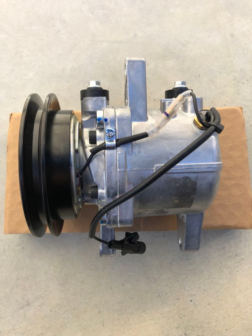 ダイハツハイゼット S201P 新品 ACコンプレッサー エアコンコンプレッサー