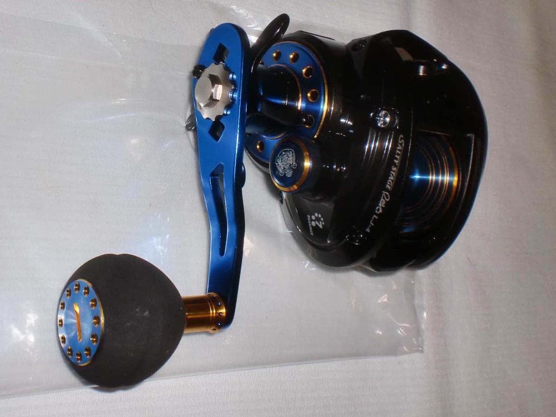 アブガルシア　ソルティーステージレボ　ＬＪ－４（Revo LJ-4）『左巻』新品