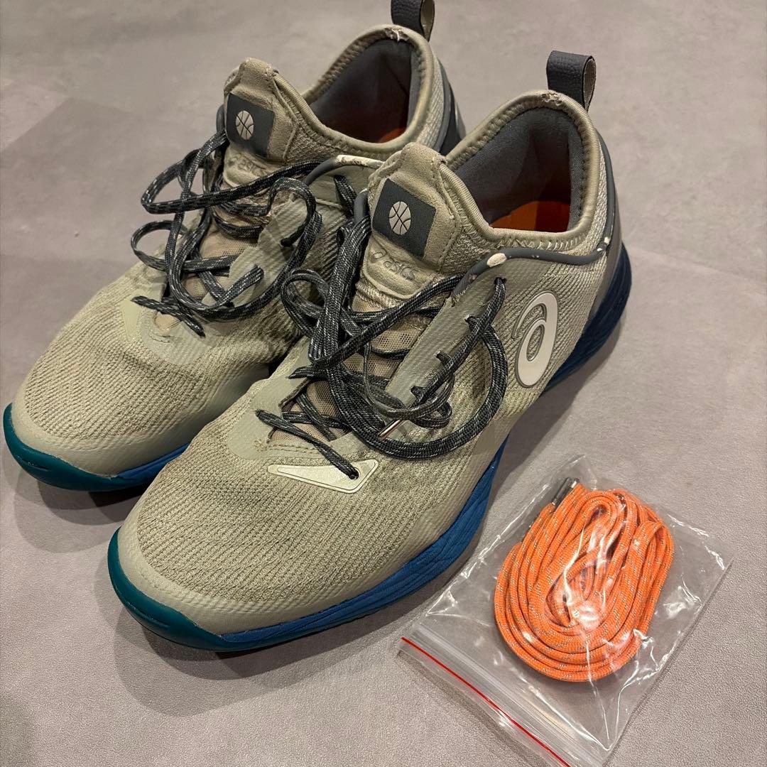 ASICS ballaholic バスケットシューズ 25.5㎝　替え紐、外箱付