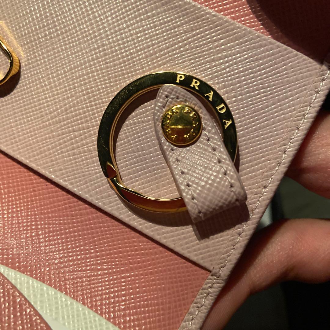新品未使用品　箱・ギャランティ付き　PRADA プラダ　キーケース