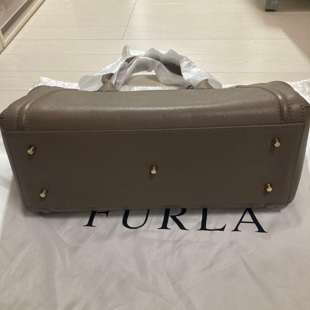 値下げ不可 フルラ FURLA M カレッジ トートバッグ・DAINO
