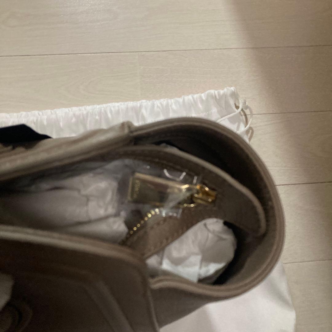 値下げ不可 フルラ FURLA M カレッジ トートバッグ・DAINO