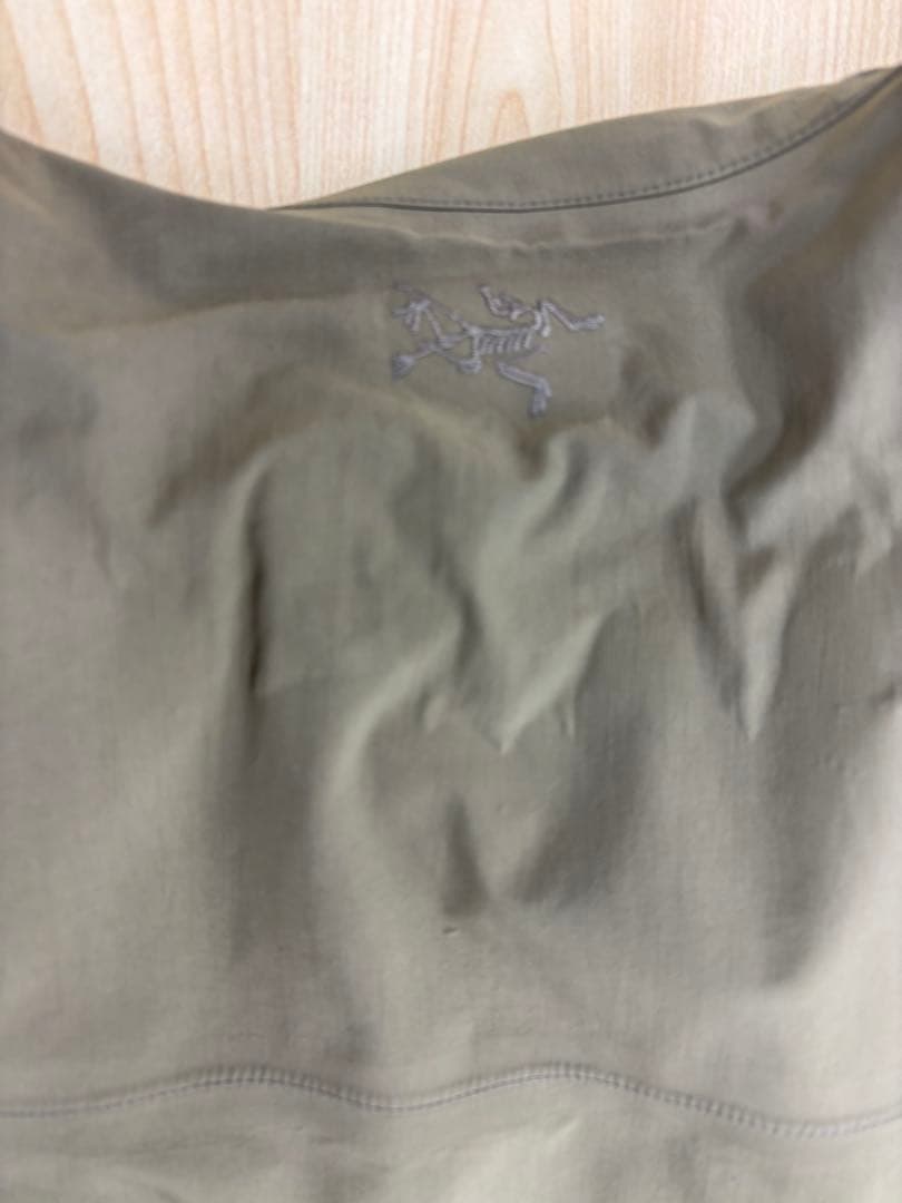 ARC’TERYX LEAF Alpha Jacket ゴアテックス M