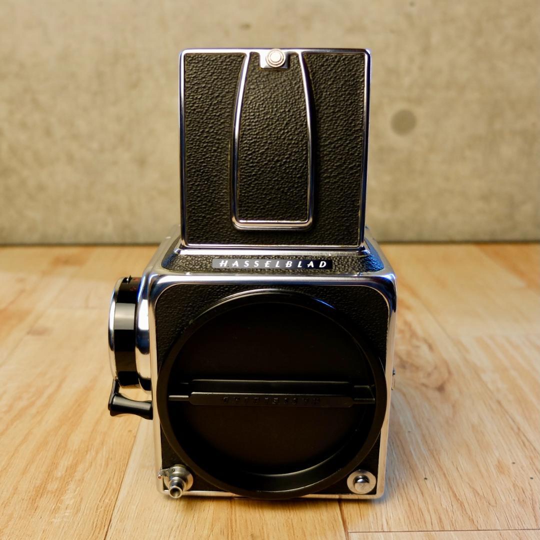 ハッセルブラッド500CM＋ディスタゴンCF 50/4＋フラッシュガンブラケット