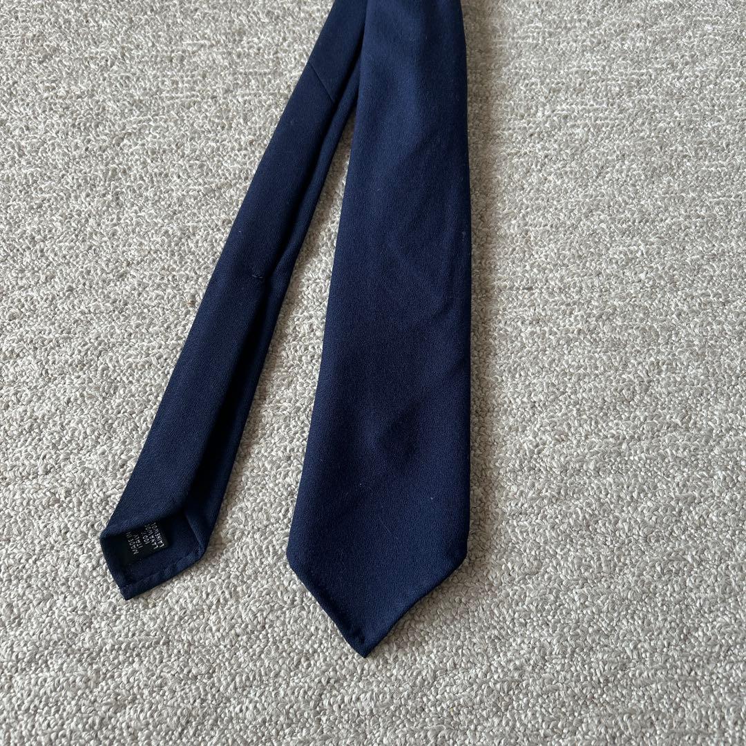 アットヴァンヌッチ ソリッド セッテピエゲ ネイビー ネクタイ