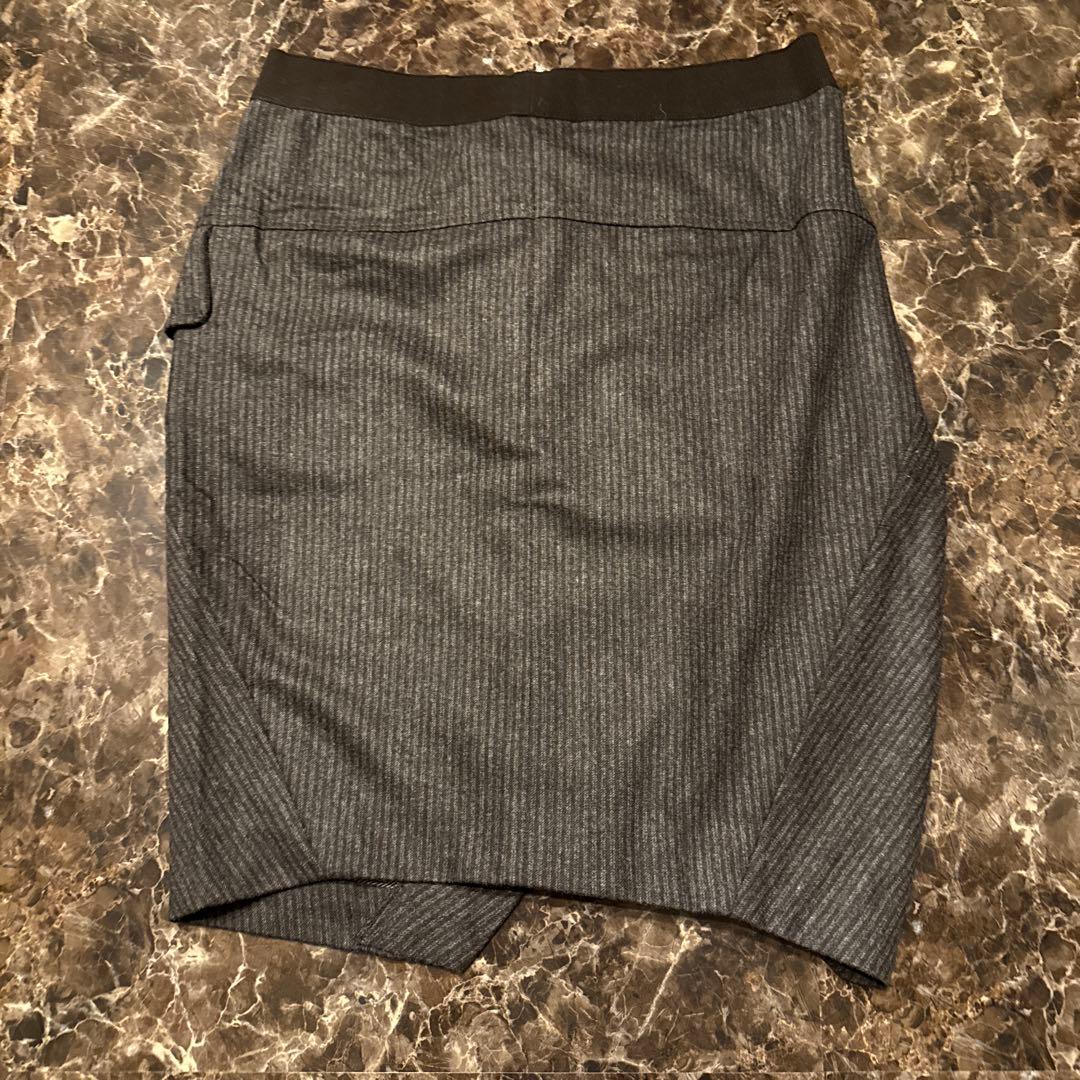 最終価格　ブルネロクチネリ　アシンメトリーストライプ グレー カシミア混