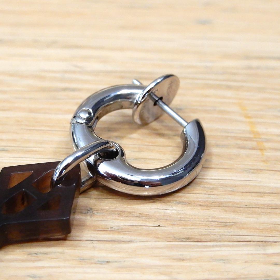 超美品 エルメス 24AW シングルピアス クレH バッファローホーン メタル