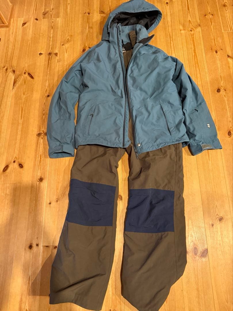 p rhythm キッズウェア　160センチ上下セット