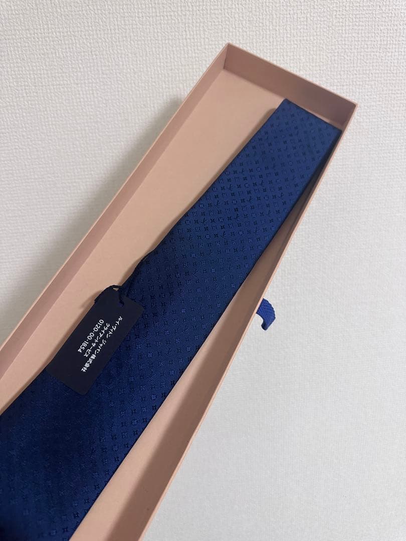 LOUIS VUITTON　ネクタイ
