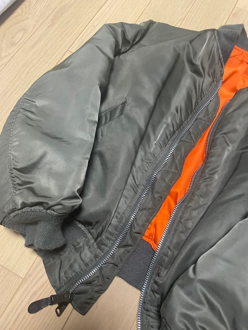 【80s-90s ALPHA 民生品/ USA MA-1 フライトジャケット】