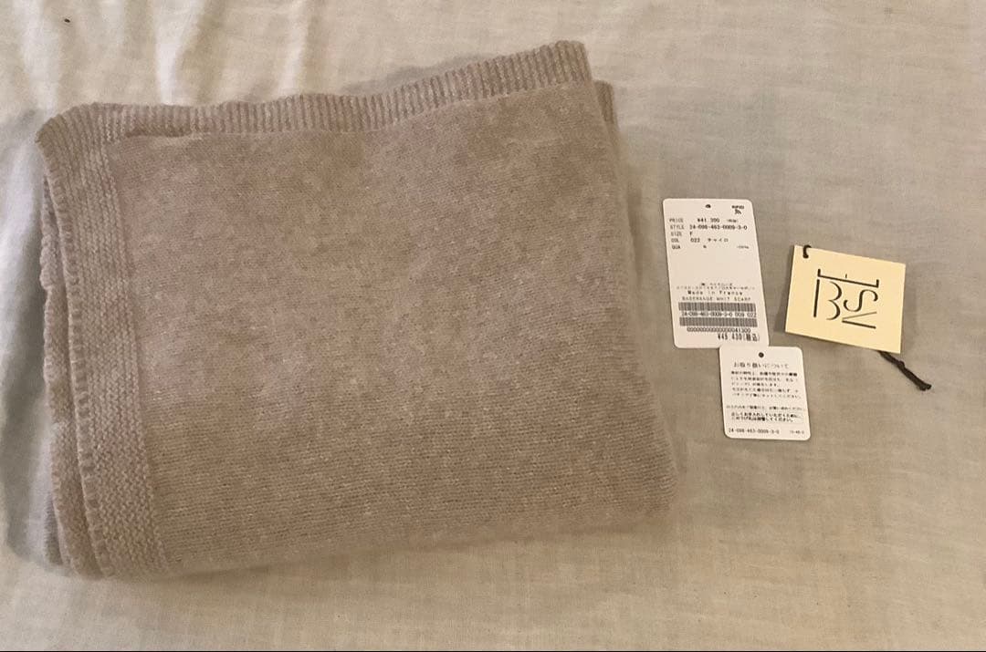 新品【BASERANGE/ベースレンジ】マフラー　ストール