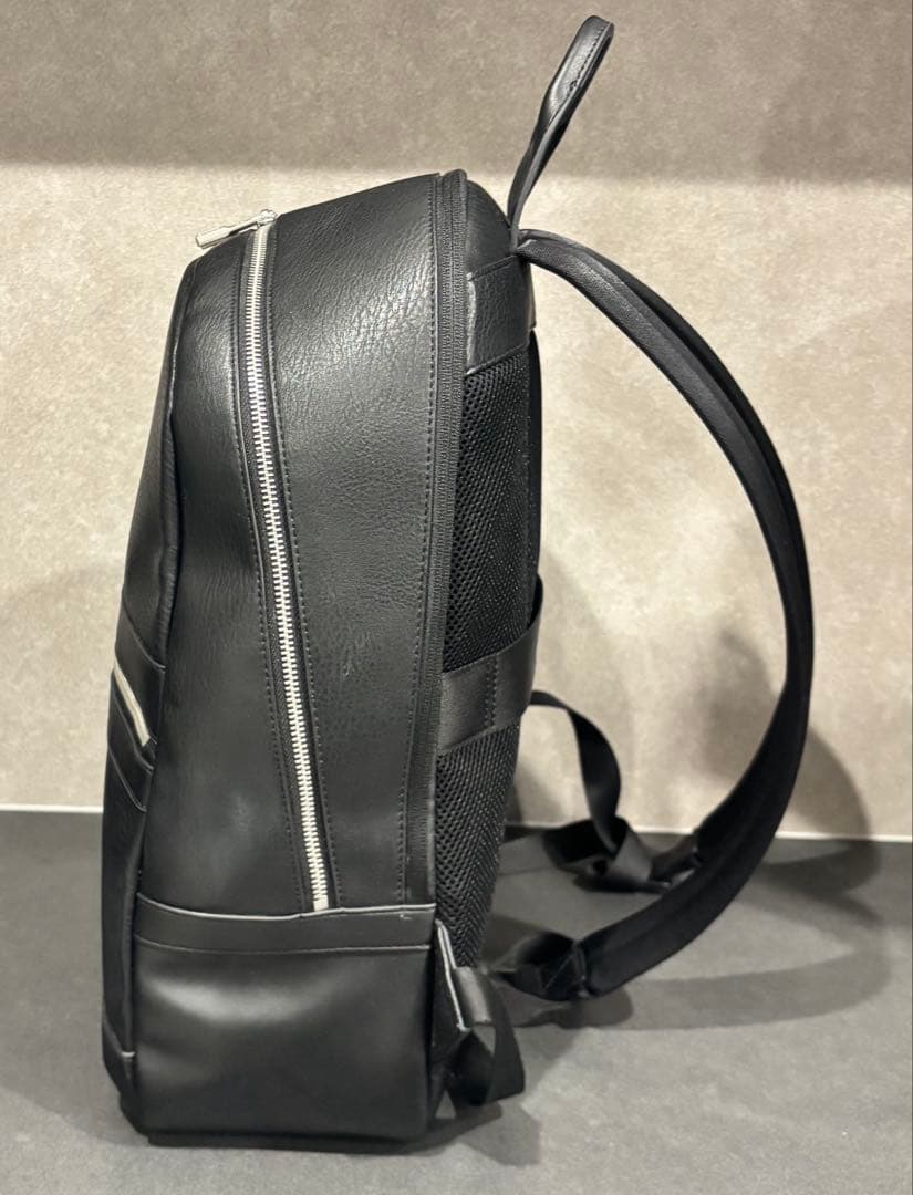 極美品即日発送トランジットバックパックレザーブラック