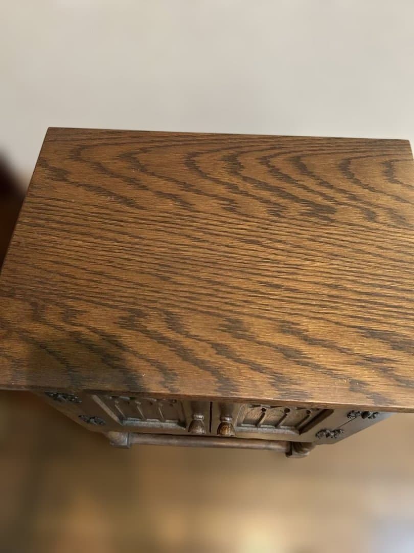 y*m様 キャビネット　観音開き　アンティーク家具