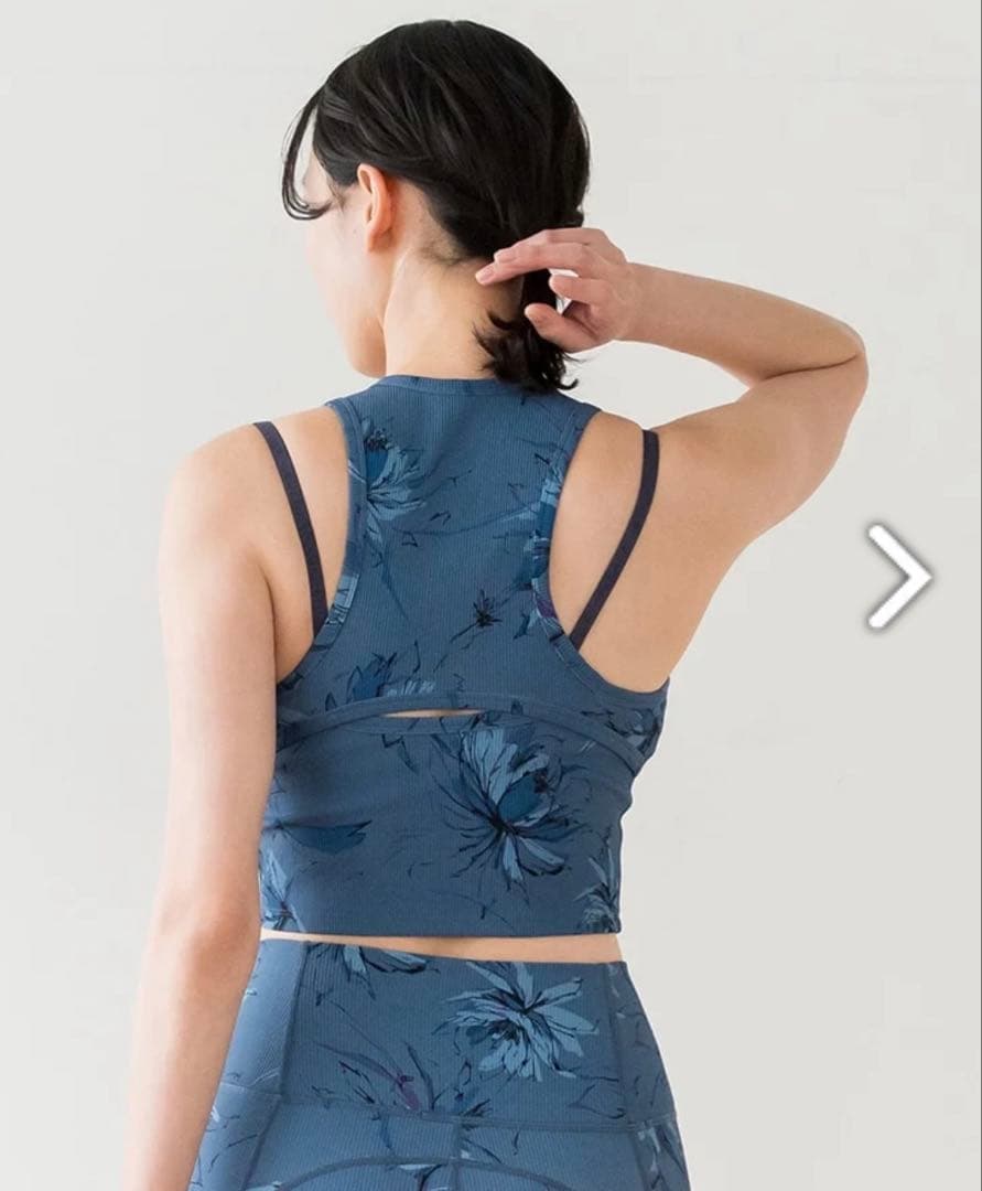 SUKALA リブBigフラワープリントショートタンクトップ　スモークブルー　L