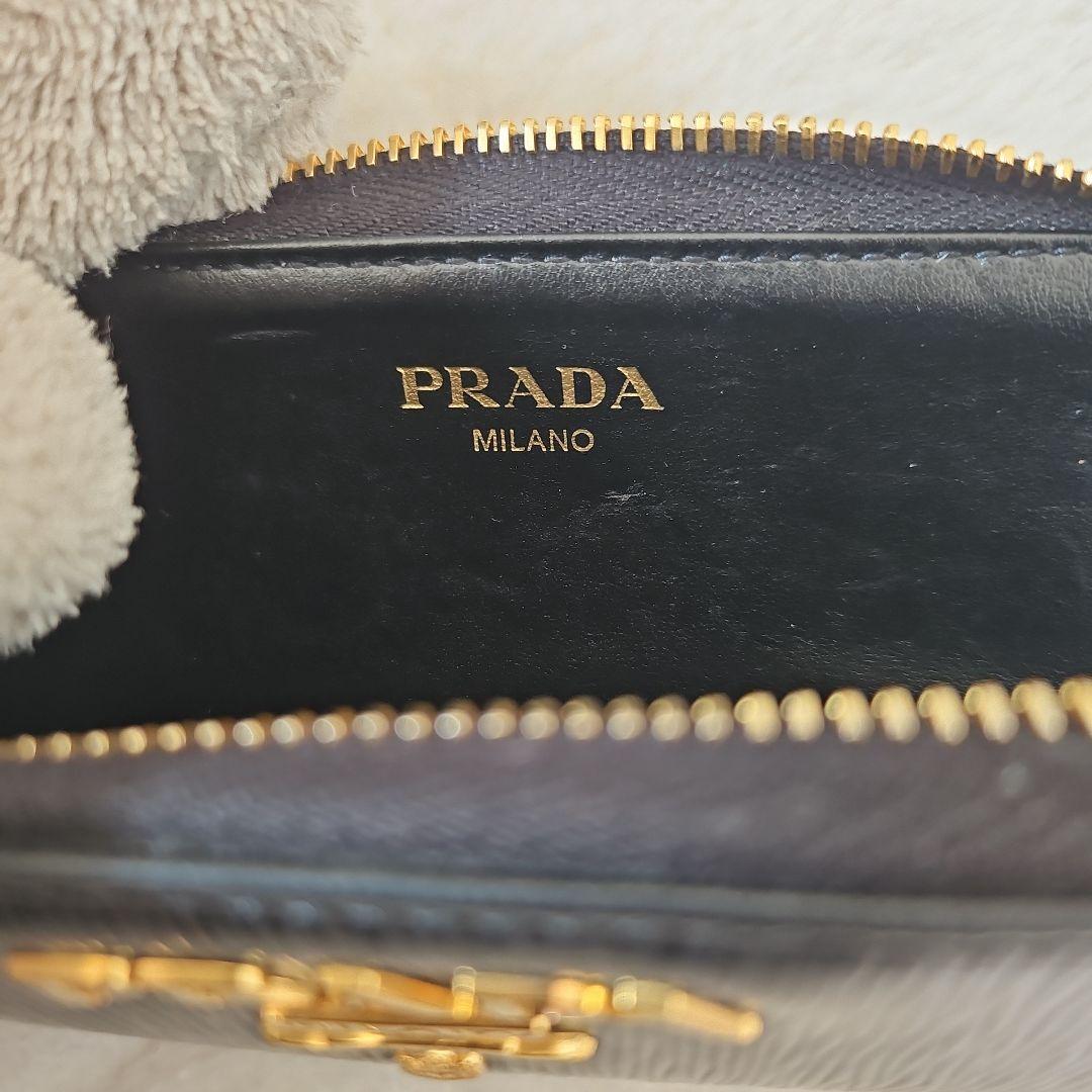 PRADA　 キーケース　キーリング