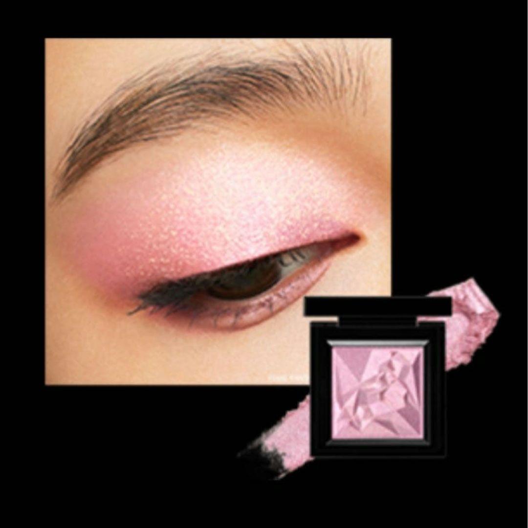 シュウウエムラクラッシュドジェムクポ！ピンク アイシャドウファイナルファンタジー