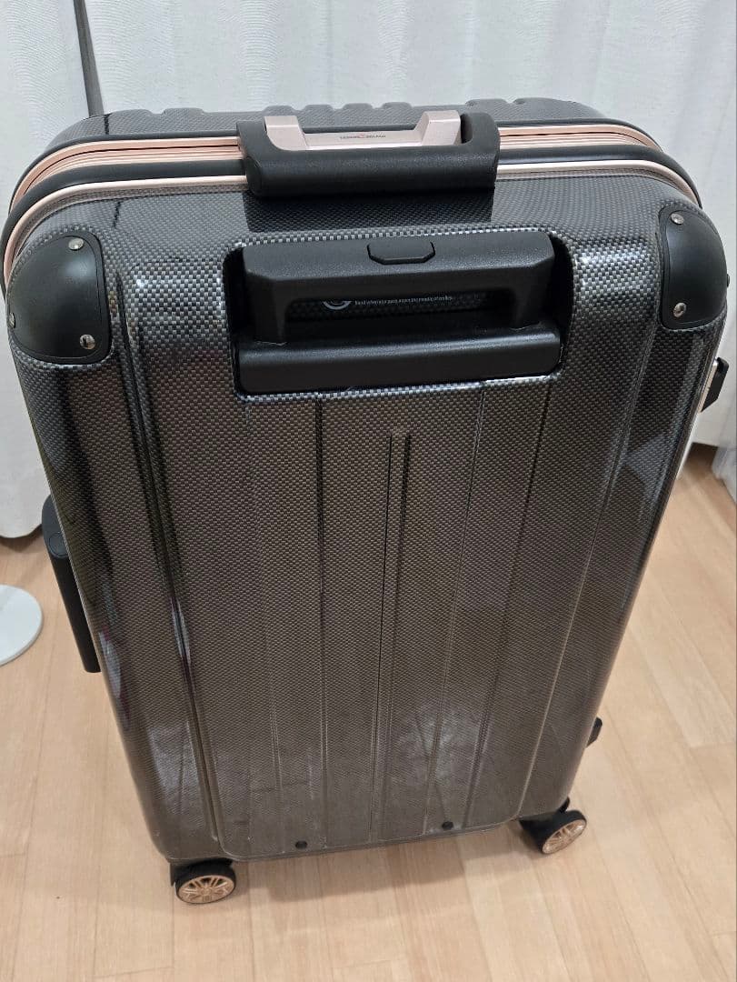 レジェンドウォーカー キャリーケース M 68L ブラック ピンク