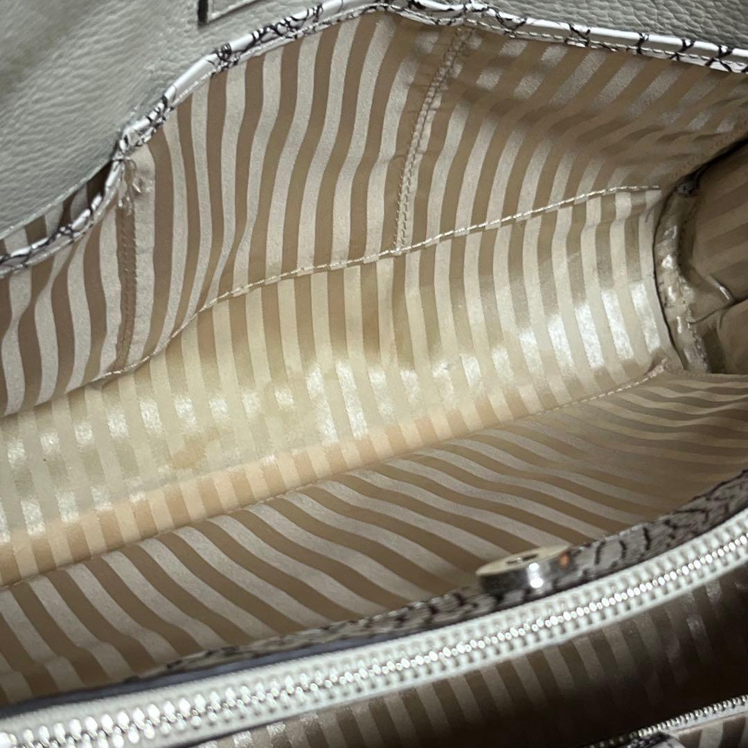 最高級リアルクロコダイル✨COTO トートバッグ バニラ 目地染め