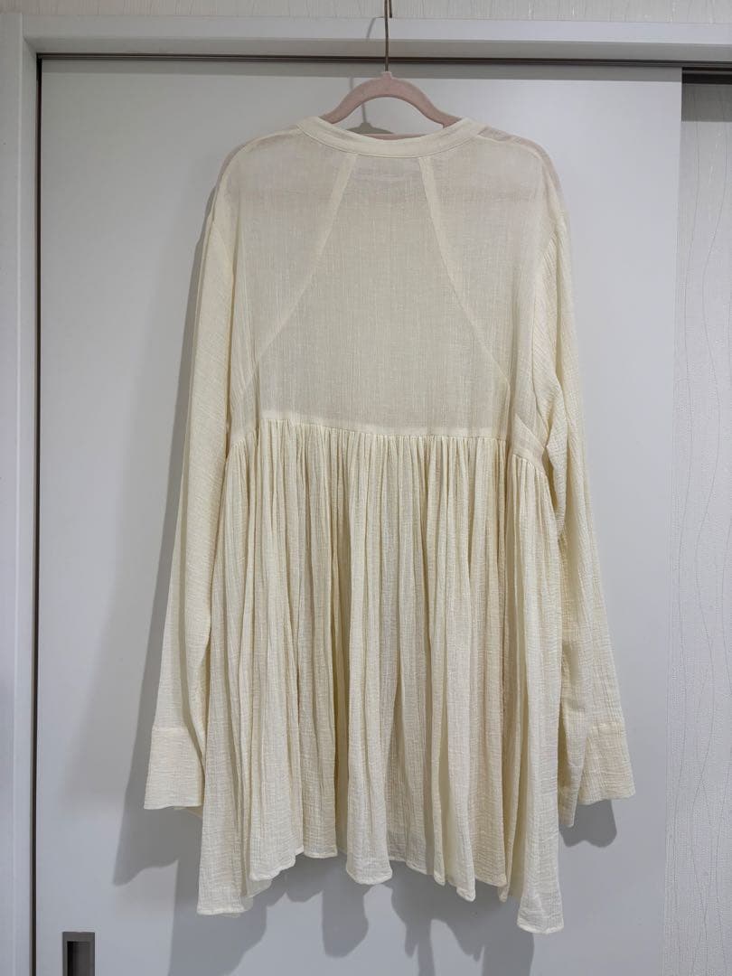 Heriter cotton voile blouse オフホワイト