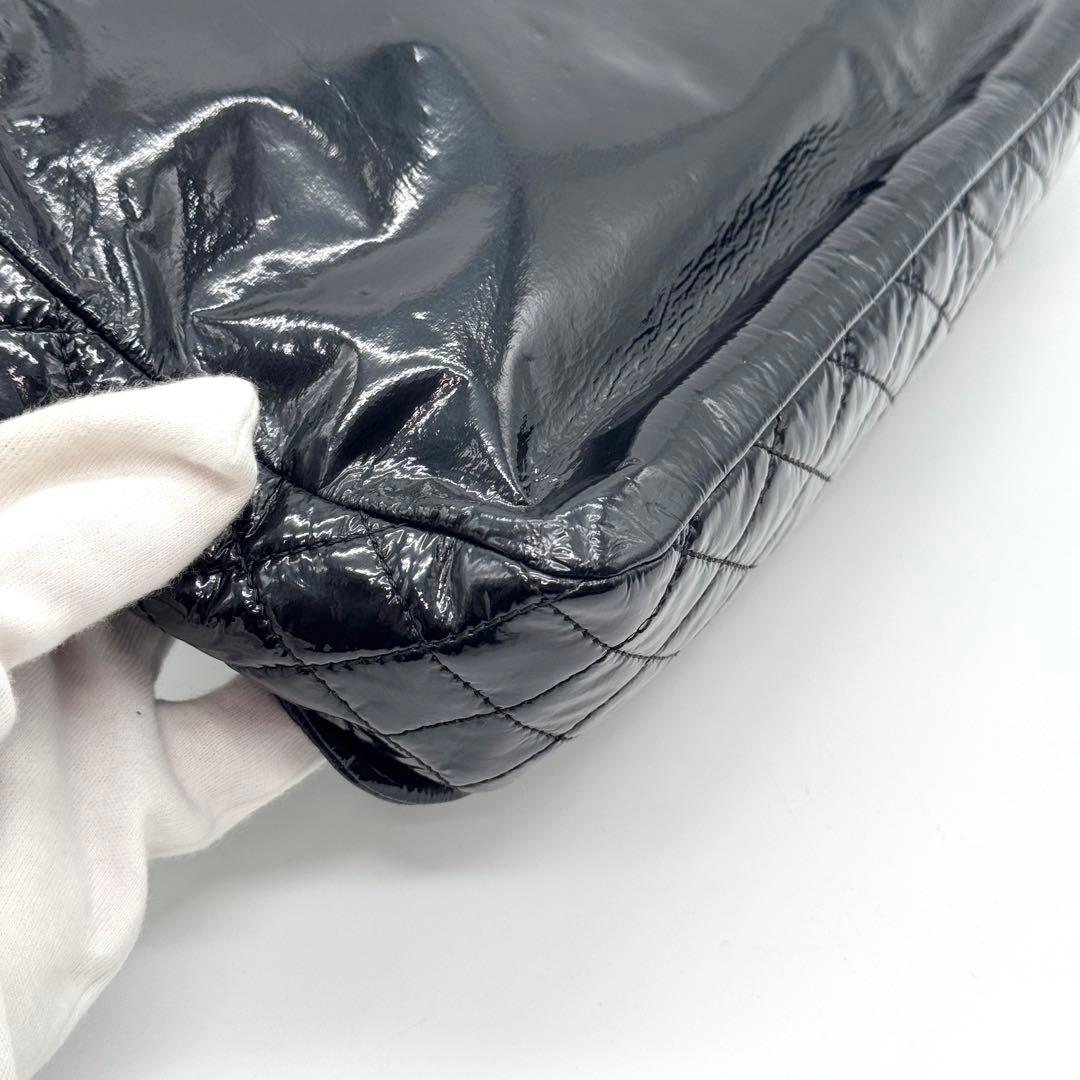 極美品 シャネル デカココ チェーン ショルダーバッグ フラップ エナメル 黒