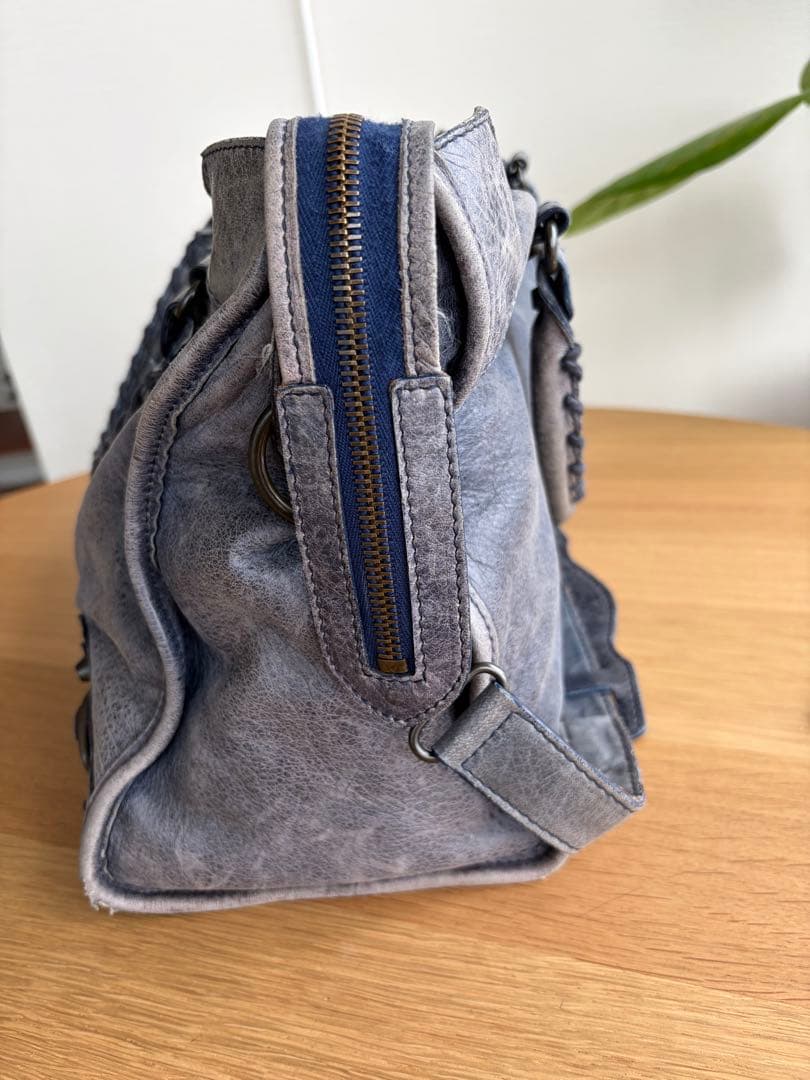 BALENCIAGA ブルー　バッグ 保存袋付き