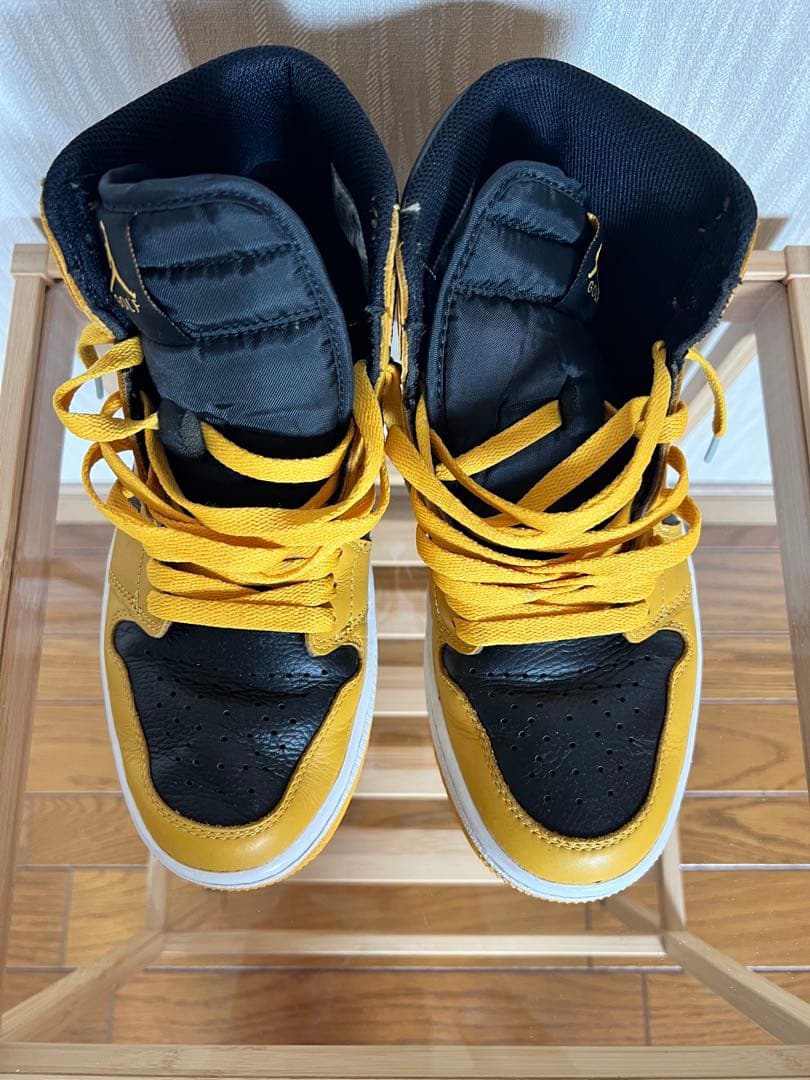 エアジョーダン 1 ゴルフシューズ ハイカット 黒/黄色