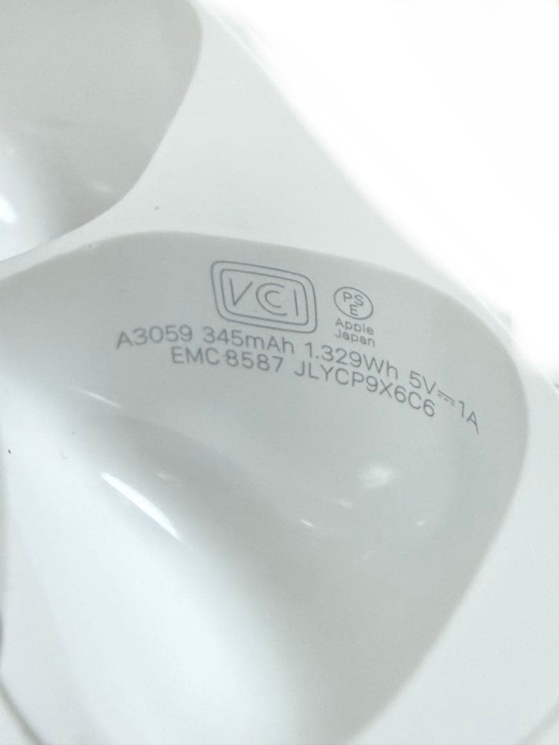 AirPods4 ノイズキャンセリング付