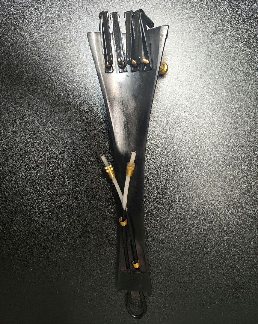 【新品】チェロ　ペグ　テールピース（アジャスター付き）　セット