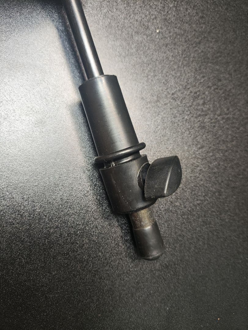 【新品】チェロ　ペグ　テールピース（アジャスター付き）　セット