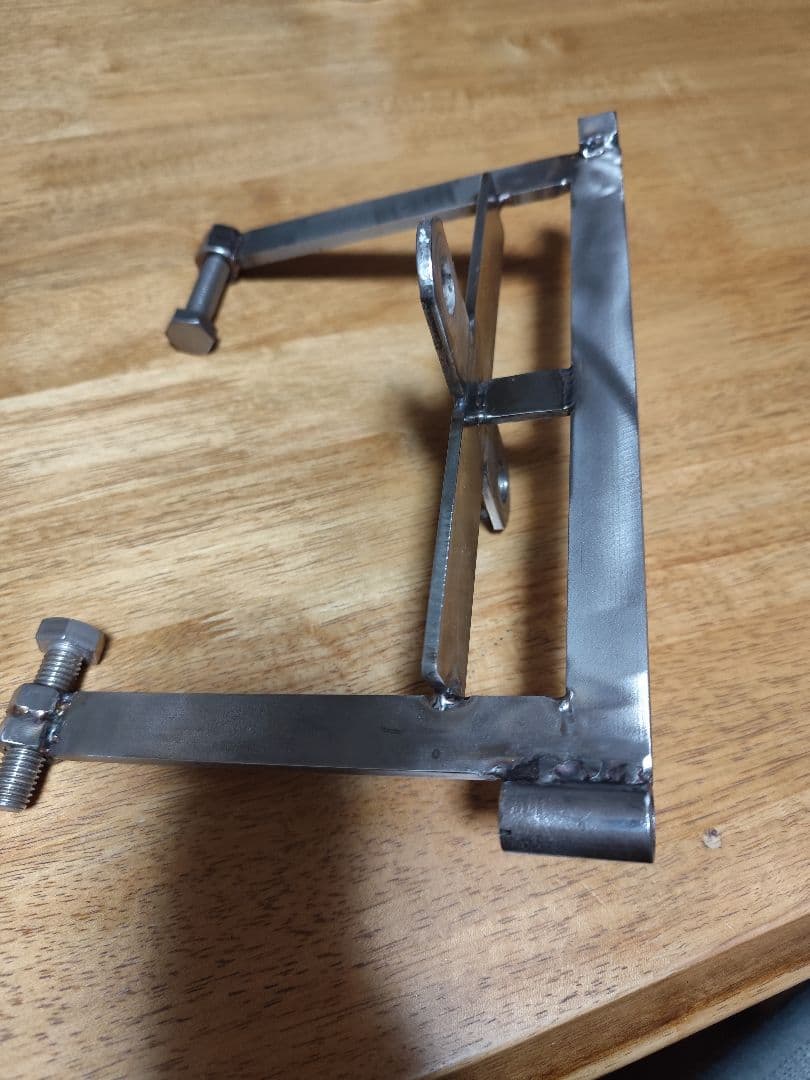 タマン　石鯛　カゴ釣り　堤防車輪留めピトン　アンカー不要