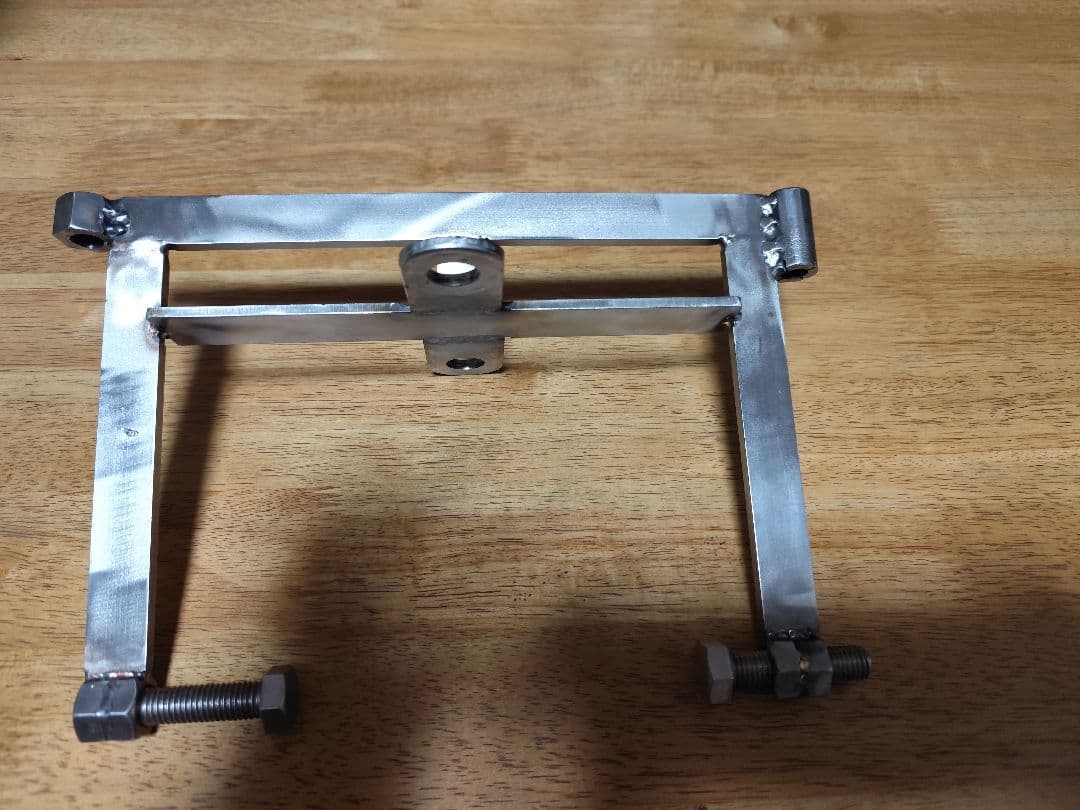 石鯛　カゴ釣り　堤防車輪留めピトン　アンカー不要