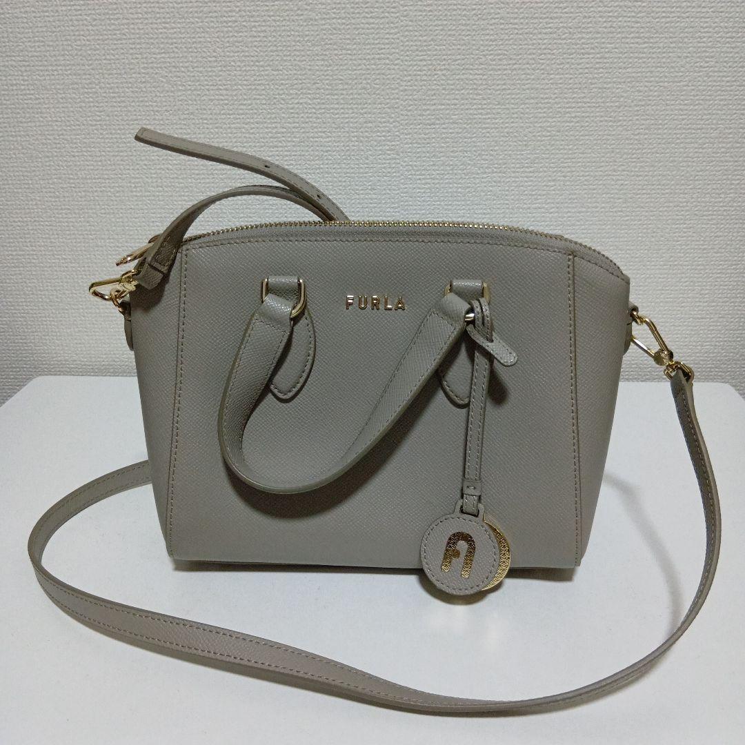 最終値下げ　FURLA グレー ショルダーバッグ