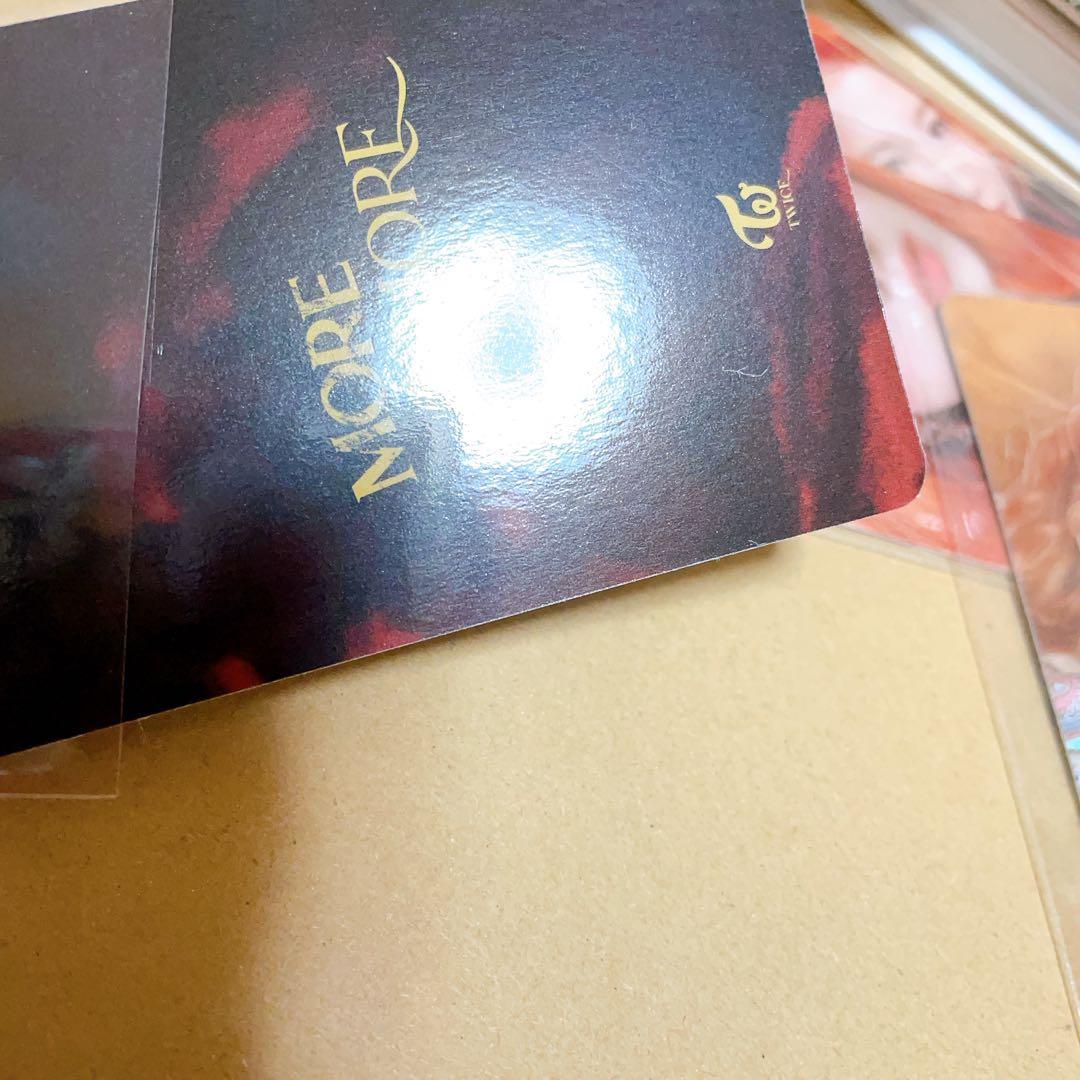 TWICE サナ MORE&MORE サナ