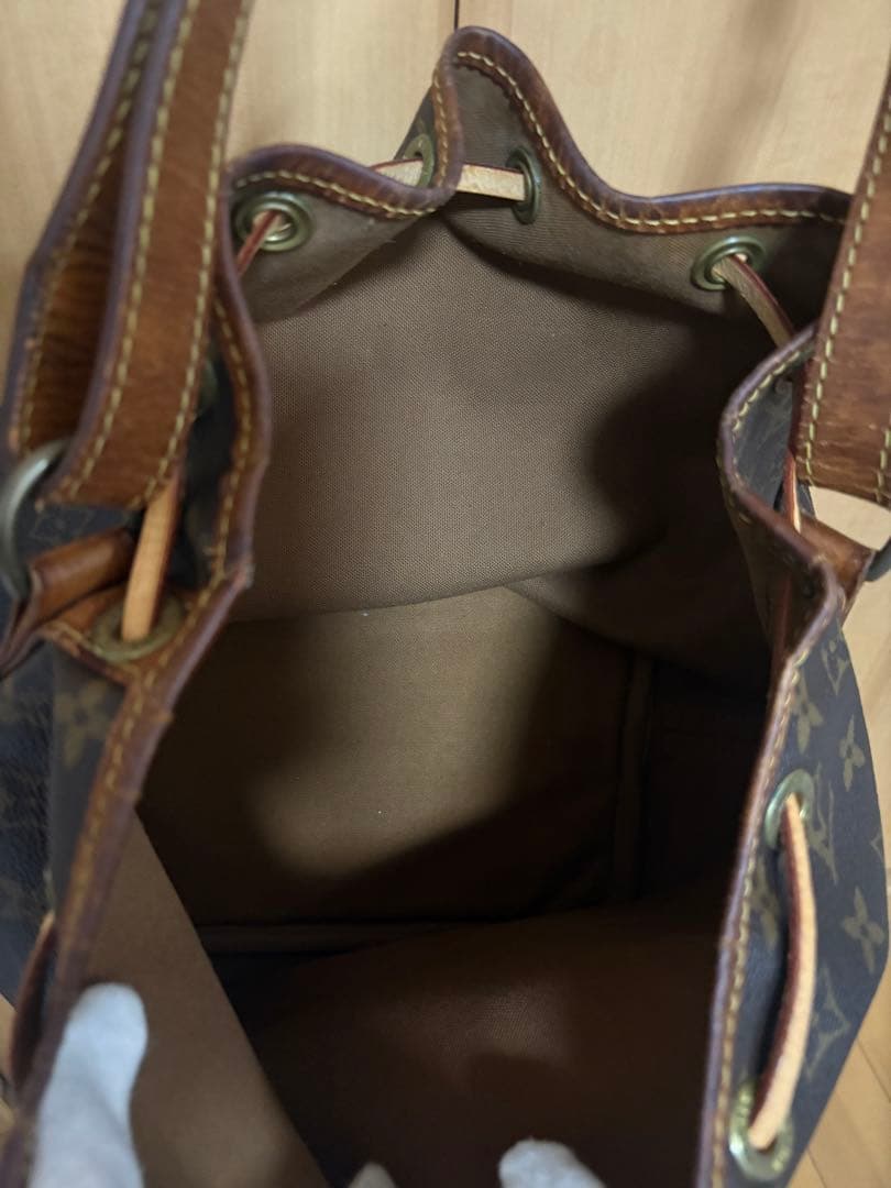 LOUIS VUITTONモノグラム ノエ ショルダーバッグ